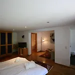 Otel Aparthotel Saladina 3*