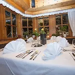 Aparthotel Saladina Otel