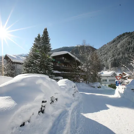 Hotell Bio-hotel Saladina 3*