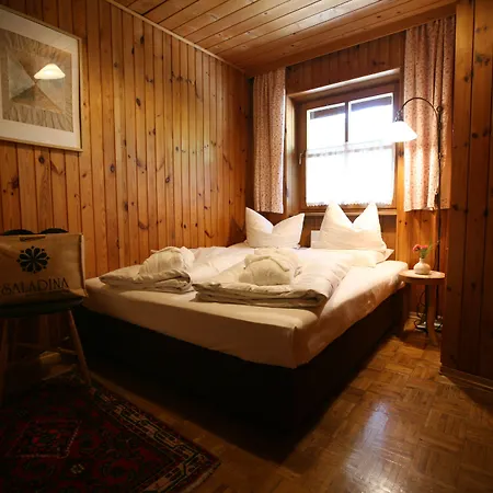 Bio-hotel Saladina 3*