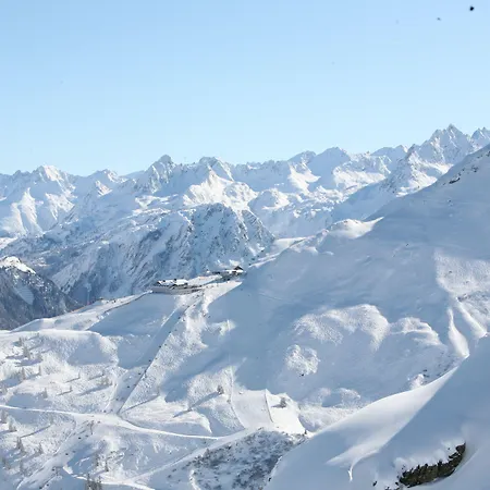 Hotel Bio-hotel Saladina 3*