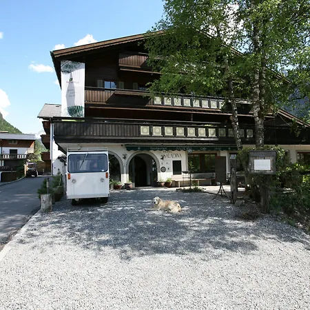 Bio-hotel Saladina 3*