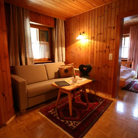 Saladina Aparthotel 4*