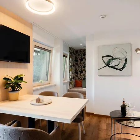 Saladina 4*