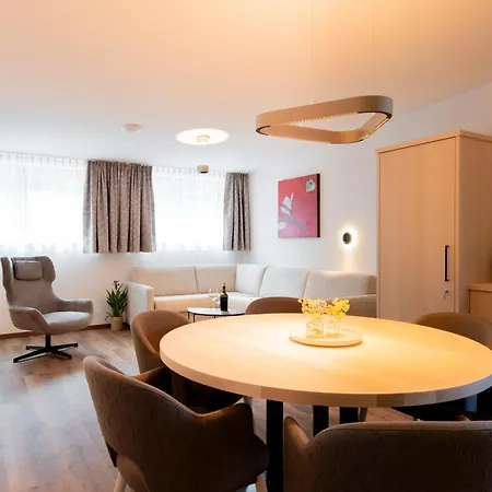 Saladina Aparthotel