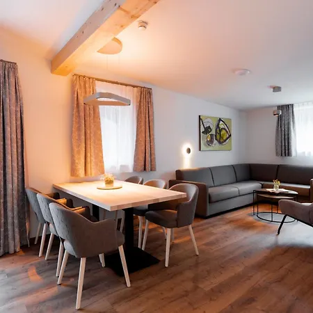 Aparthotel Saladina