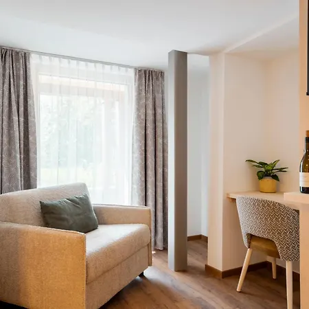 Saladina 4*