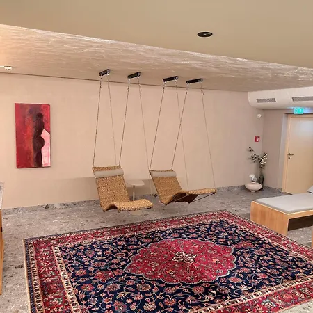 Saladina Aparthotel