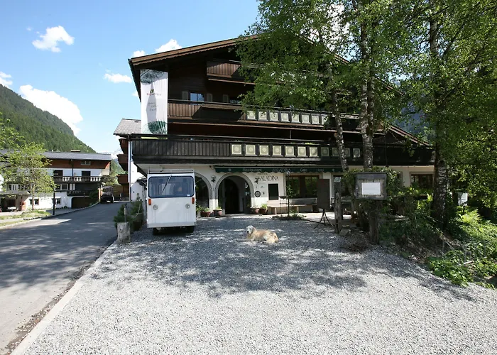 Bio-hotel Saladina 3*